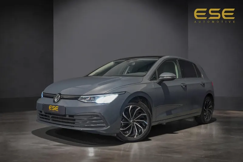 Volkswagen Golf (2023)