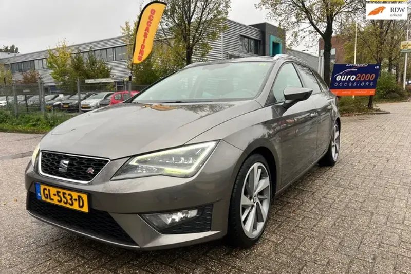 SEAT Leon (2015)