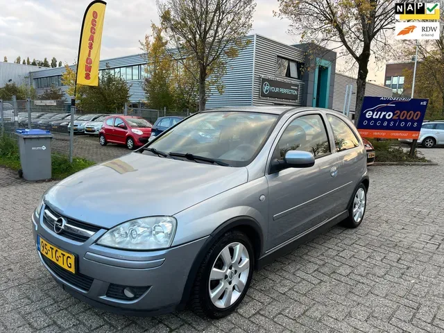 Opel Corsa (2006) — foto 1