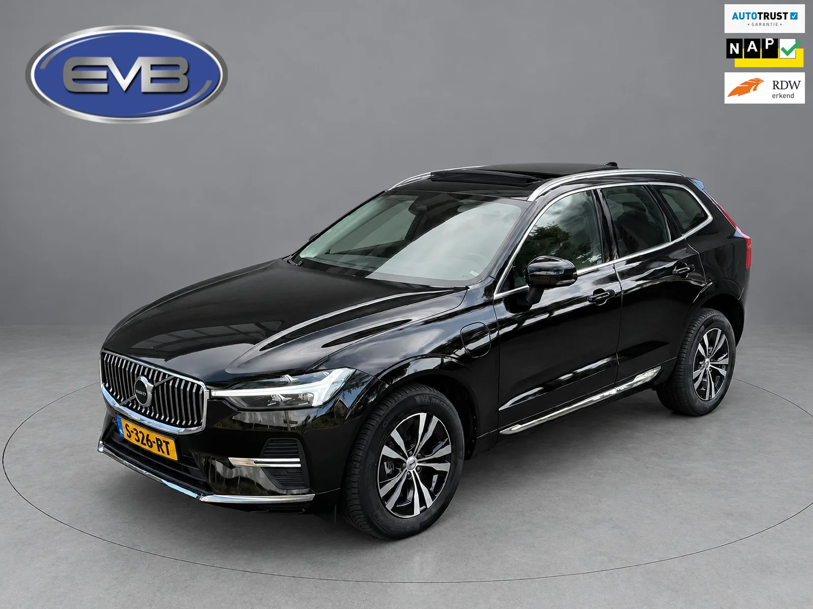 Volvo XC60 (2023) — foto 1