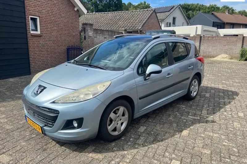 Peugeot 207 (2010)