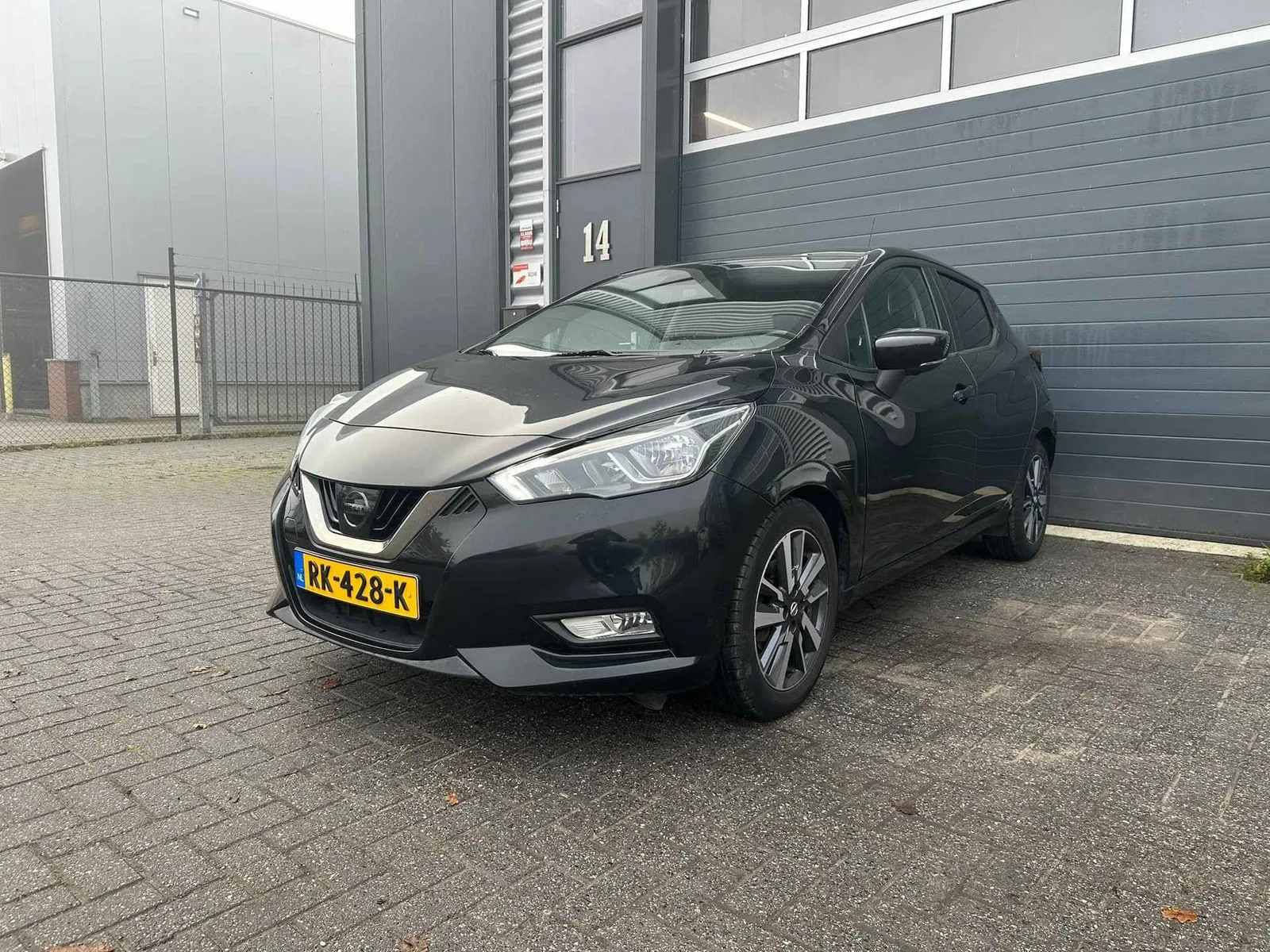 Nissan Micra (2017) — foto 1