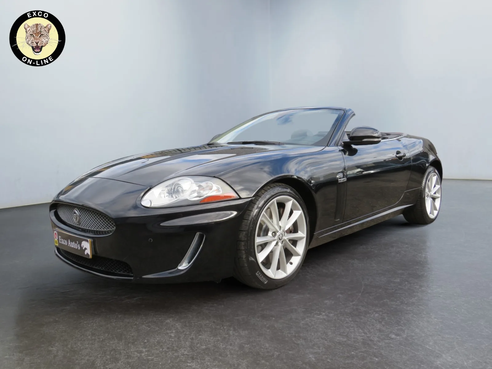 Jaguar XK (2010) — foto 1