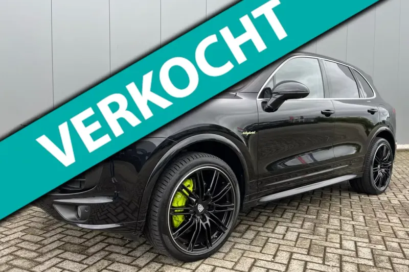 Porsche Cayenne (2016)