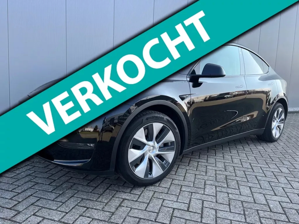 Tesla Model Y (2021) — foto 1