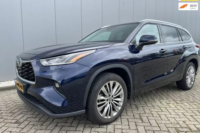 Toyota Highlander (2022)
