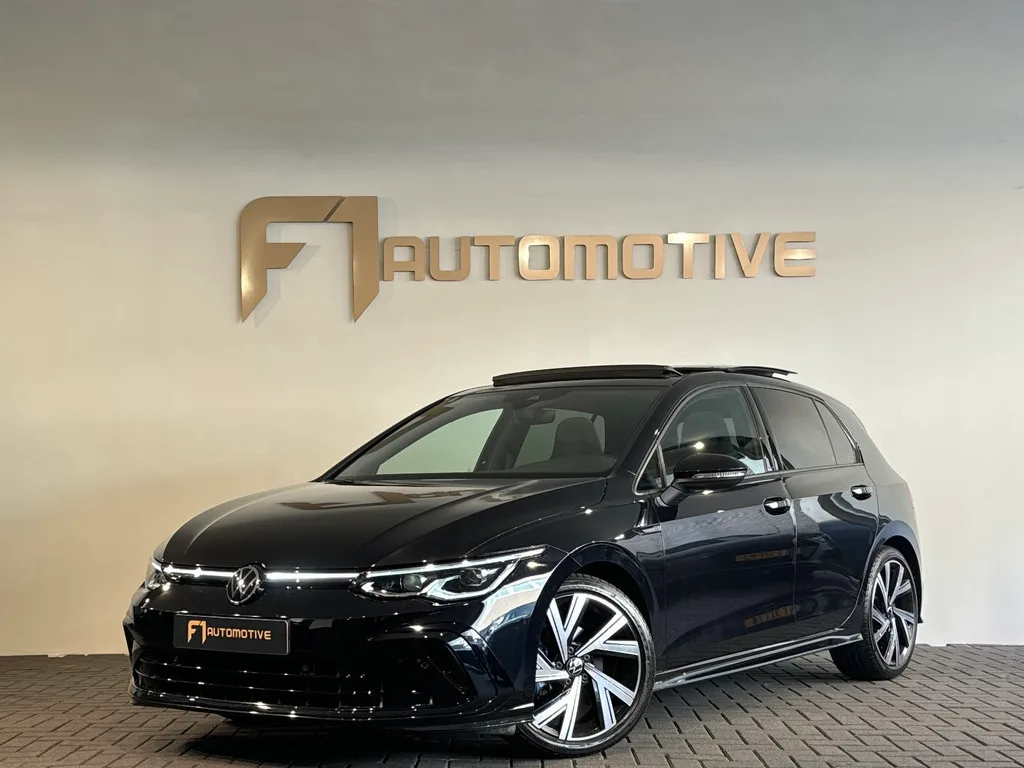 Volkswagen Golf (2023) — foto 1
