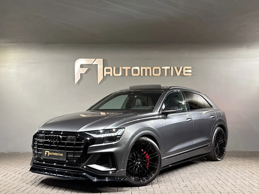 Audi Q8 (2021) — foto 1