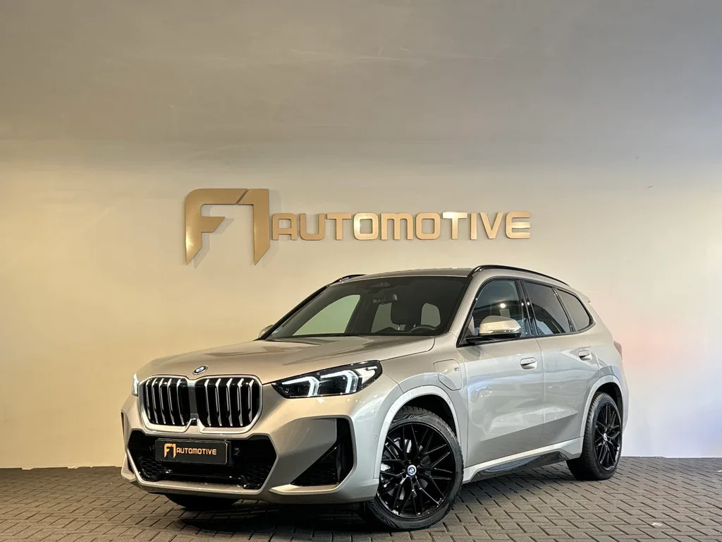BMW X1 (2025) — foto 1