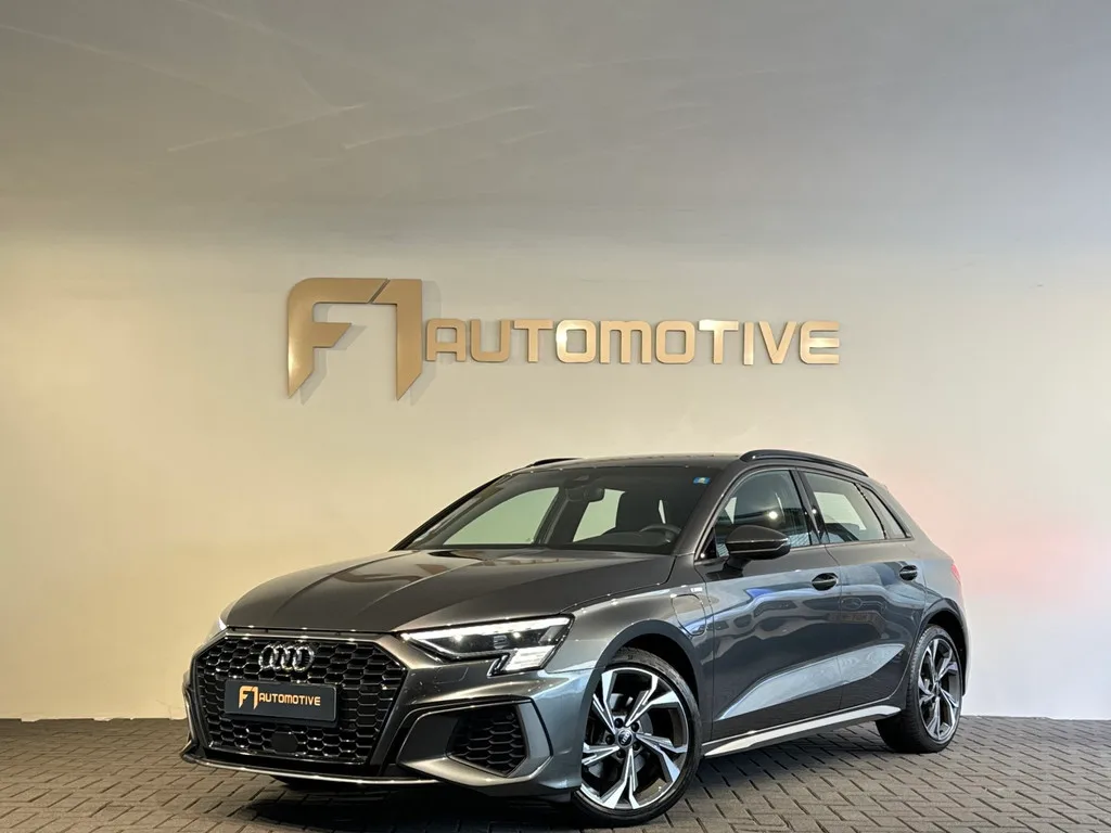 Audi A3 (2021) — foto 1
