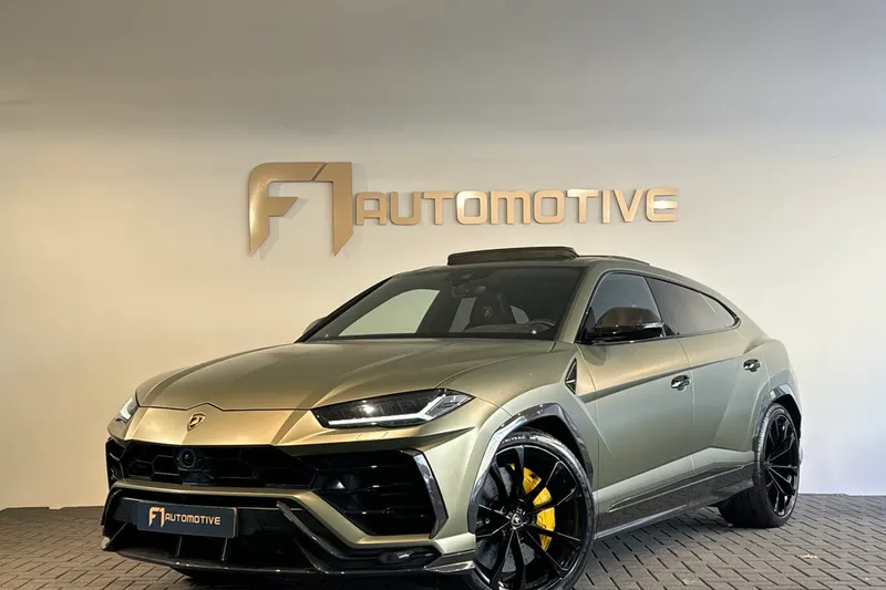 Lamborghini Urus (2019)