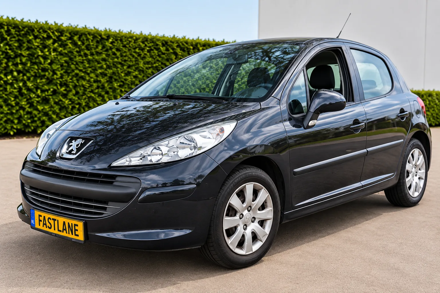 Peugeot 207 (2006) — foto 1