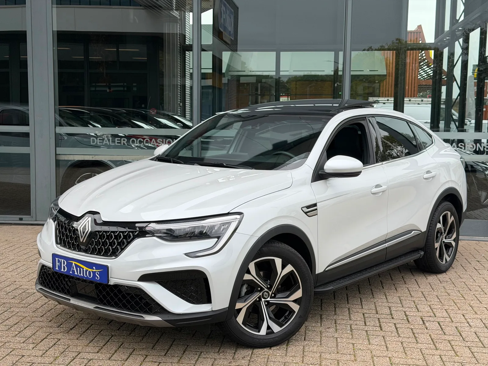 Renault Arkana (2024) — foto 1