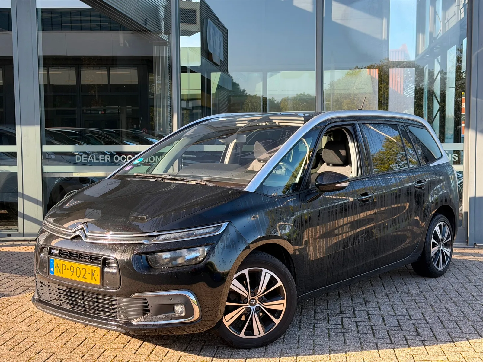 Citroën Grand C4 Picasso (2017) — foto 1