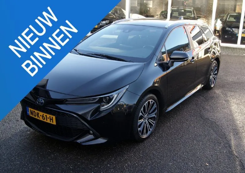Toyota Corolla (2022) — foto 1