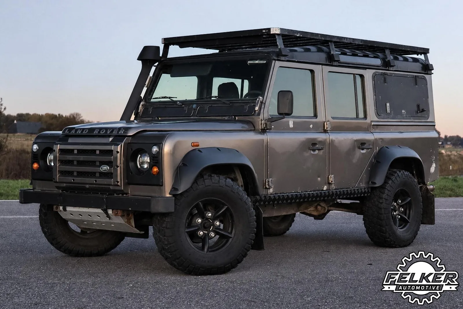 Land Rover Defender (2000) — foto 1