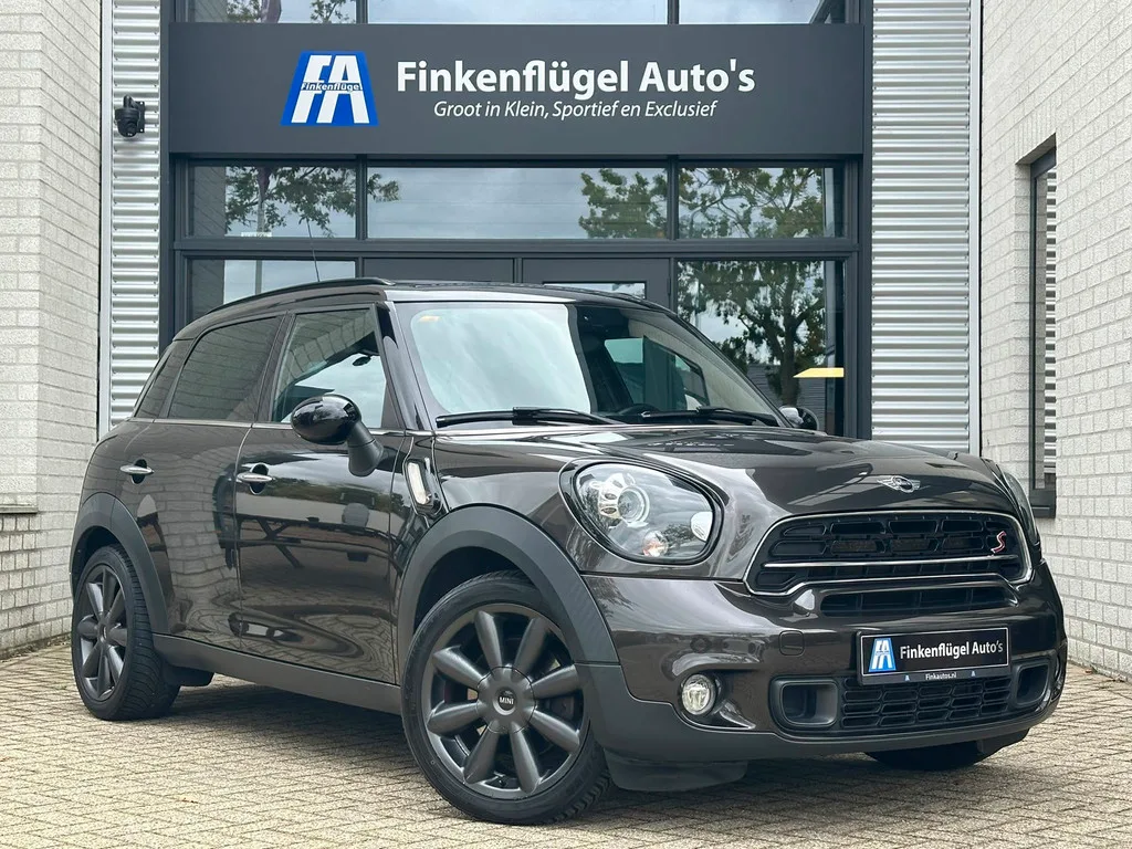 MINI Countryman (2015) — foto 1