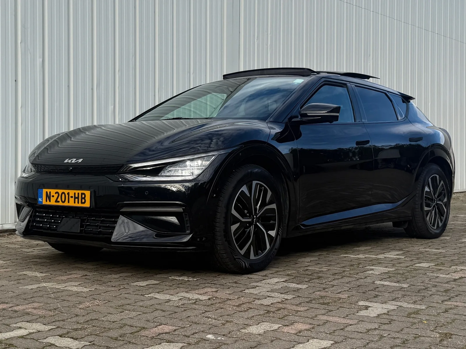 Kia EV6 (2021) — foto 1