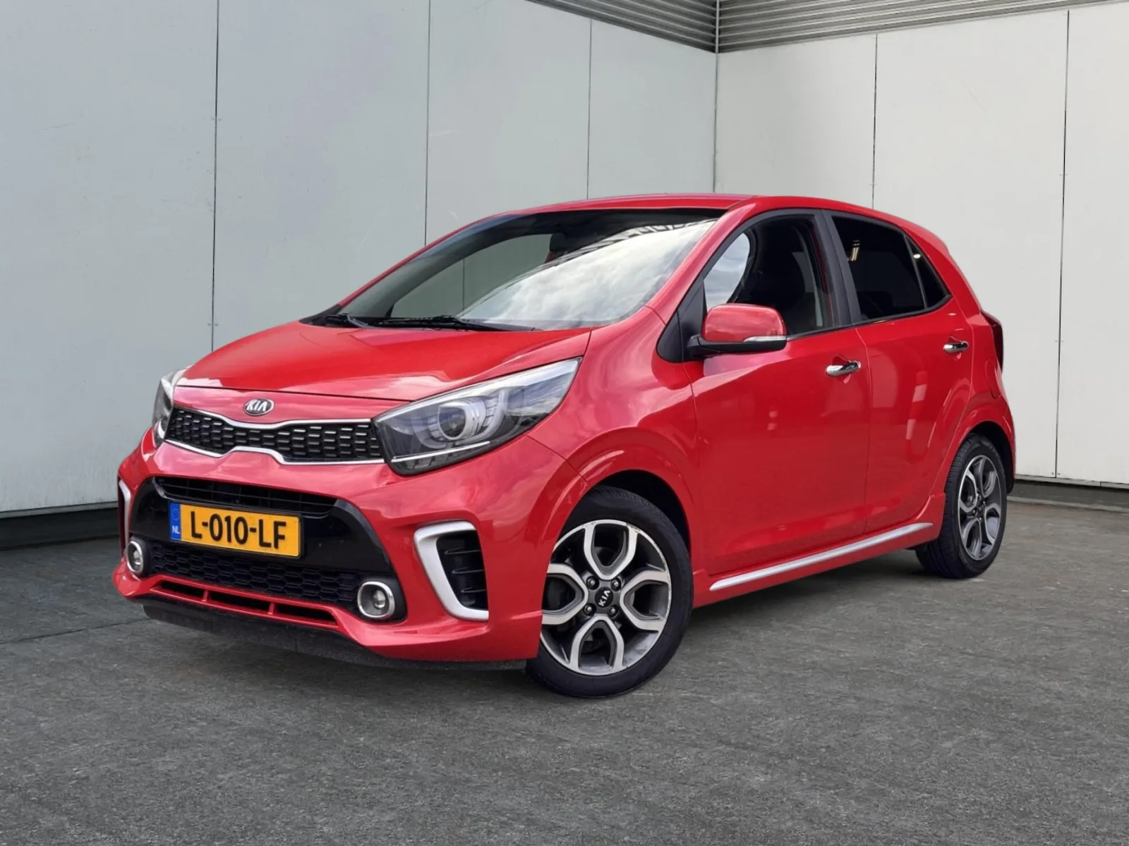 Kia Picanto (2018) — foto 1