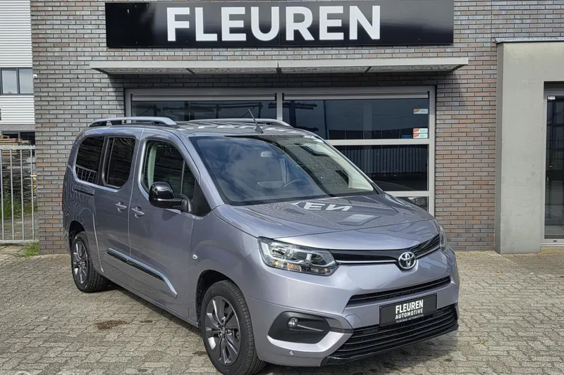 Toyota ProAce City Verso (2022)