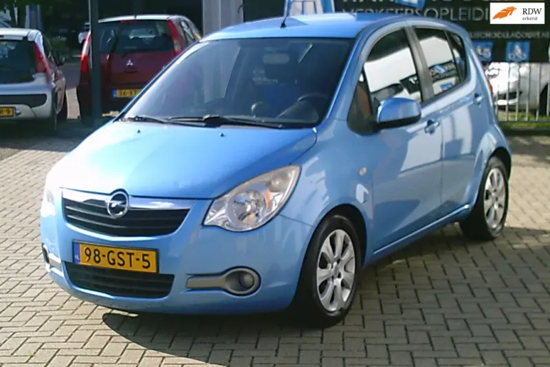 Opel Agila (2008)