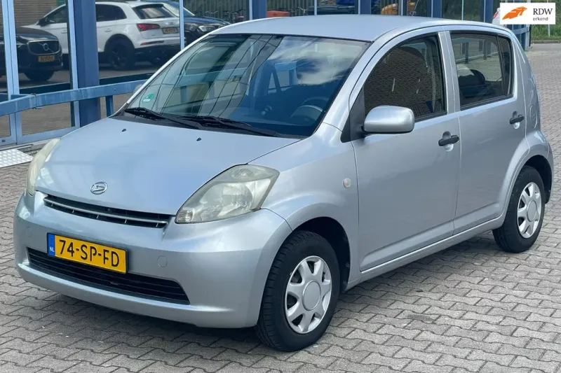 Daihatsu Sirion (2006)