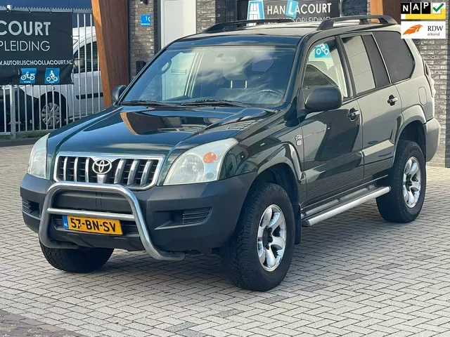 Toyota Land Cruiser (2004) — foto 1