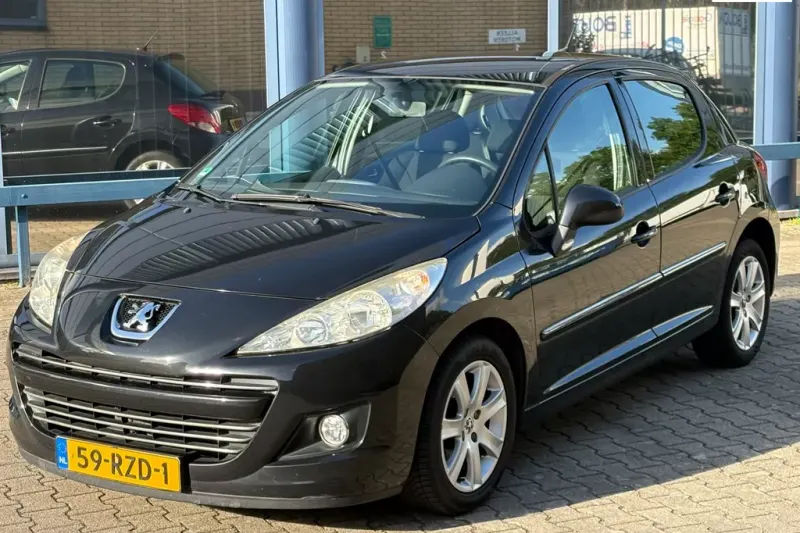 Peugeot 207 (2010)