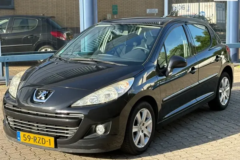 Peugeot 207 (2010)