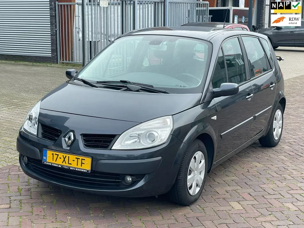 Renault Scénic (2007) — foto 1