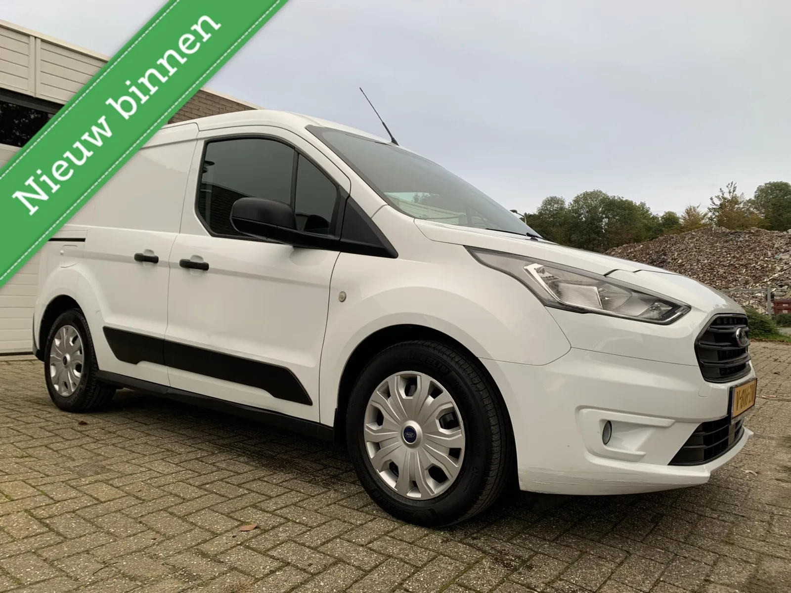 Ford Transit Connect (2019) — foto 1