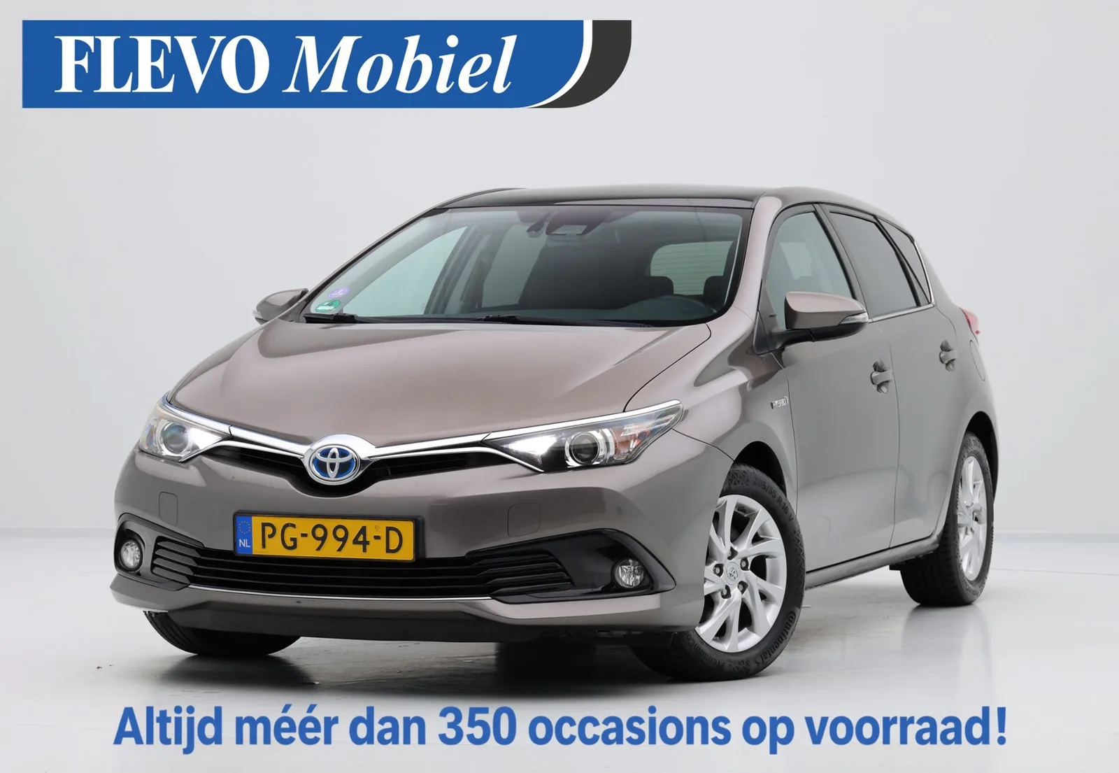 Toyota Auris (2017) — foto 1