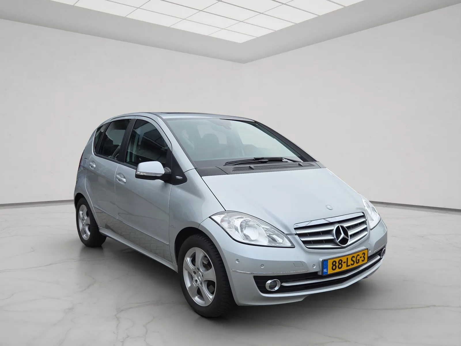 Mercedes-Benz A-Klasse (2010) — foto 1