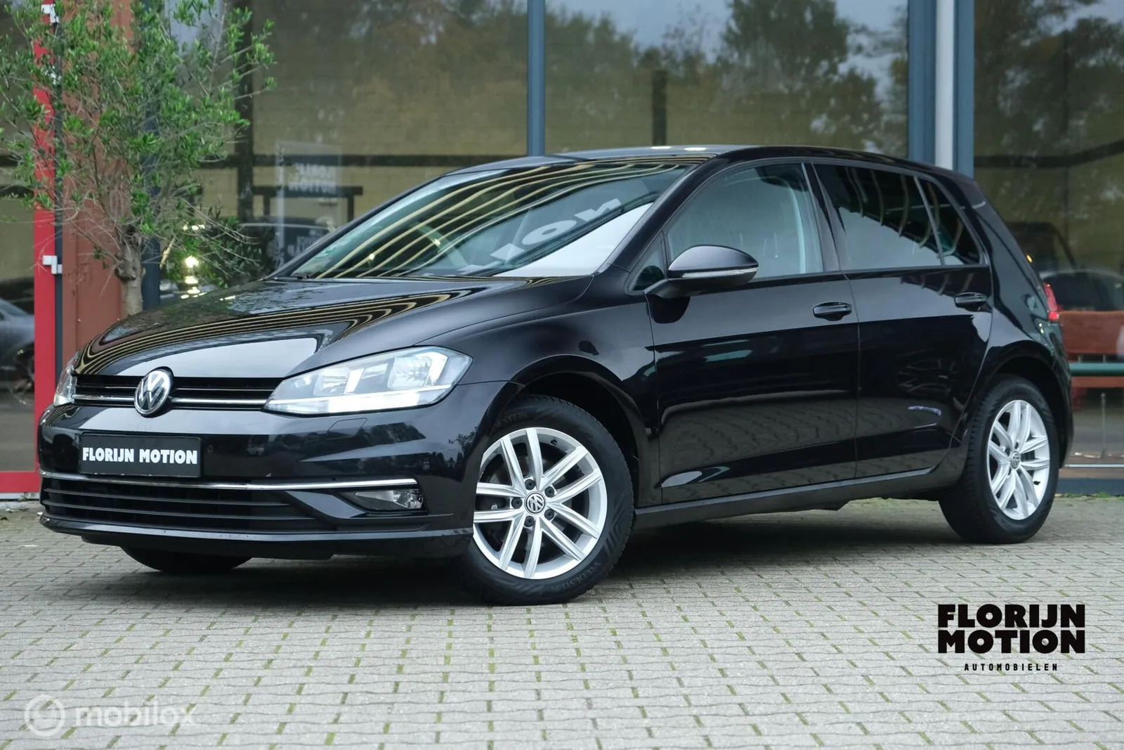 Volkswagen Golf (2017) — foto 1