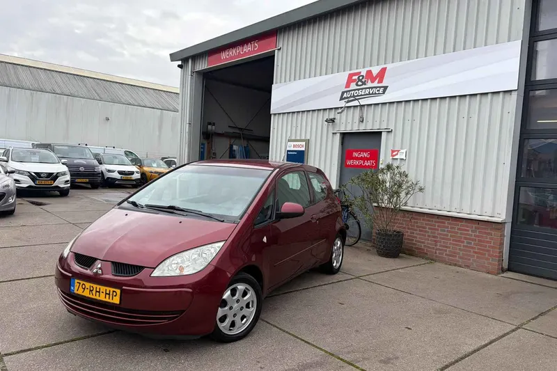 Mitsubishi Colt (2005)
