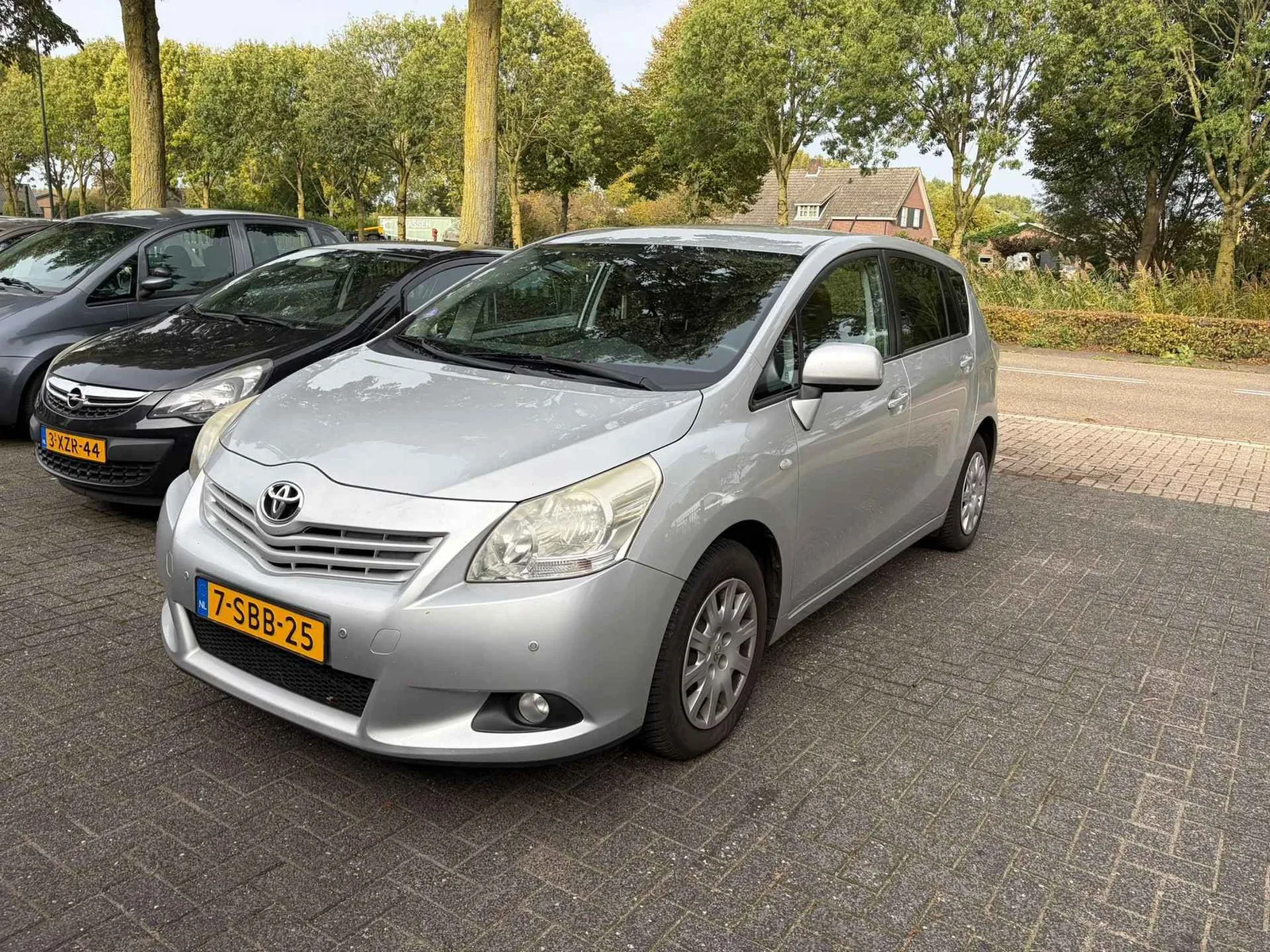 Toyota Verso (2012) — foto 1
