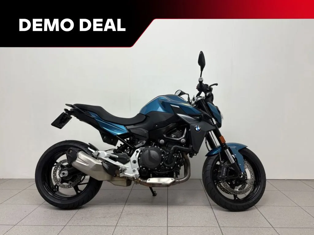 BMW F 900 R (2026) — foto 1