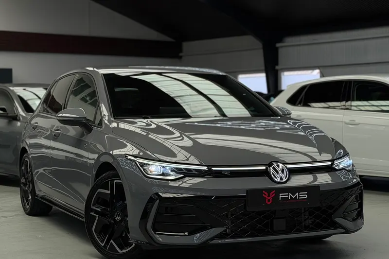 Volkswagen Golf (2025)