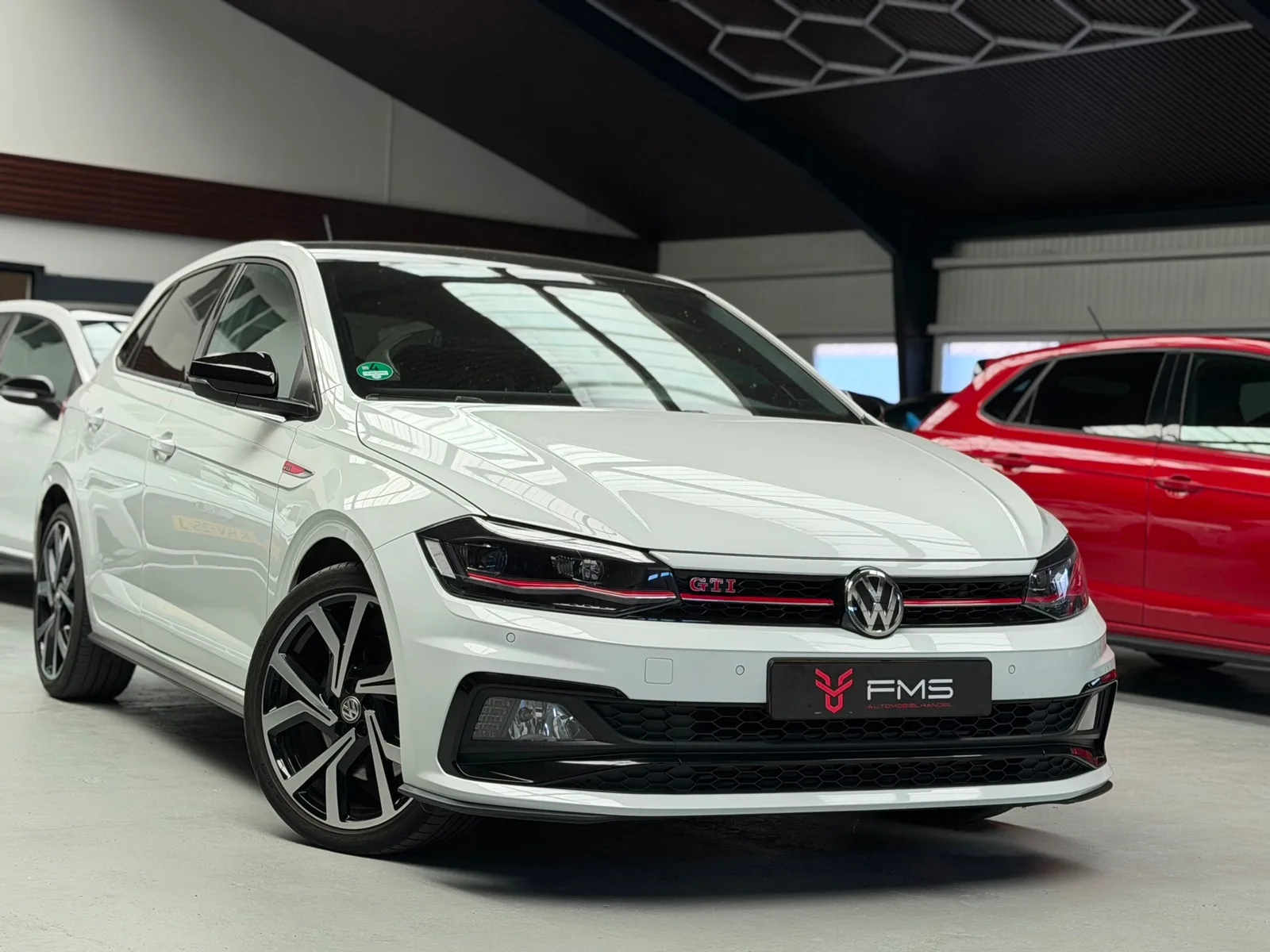 Volkswagen Polo (2020) — foto 1