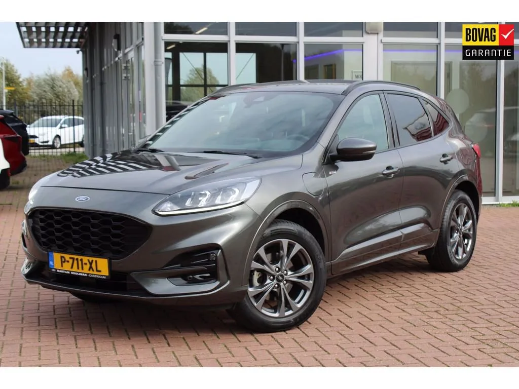 Ford Kuga (2021) — foto 1
