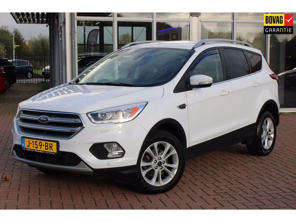 Ford Kuga (2017) — foto 1