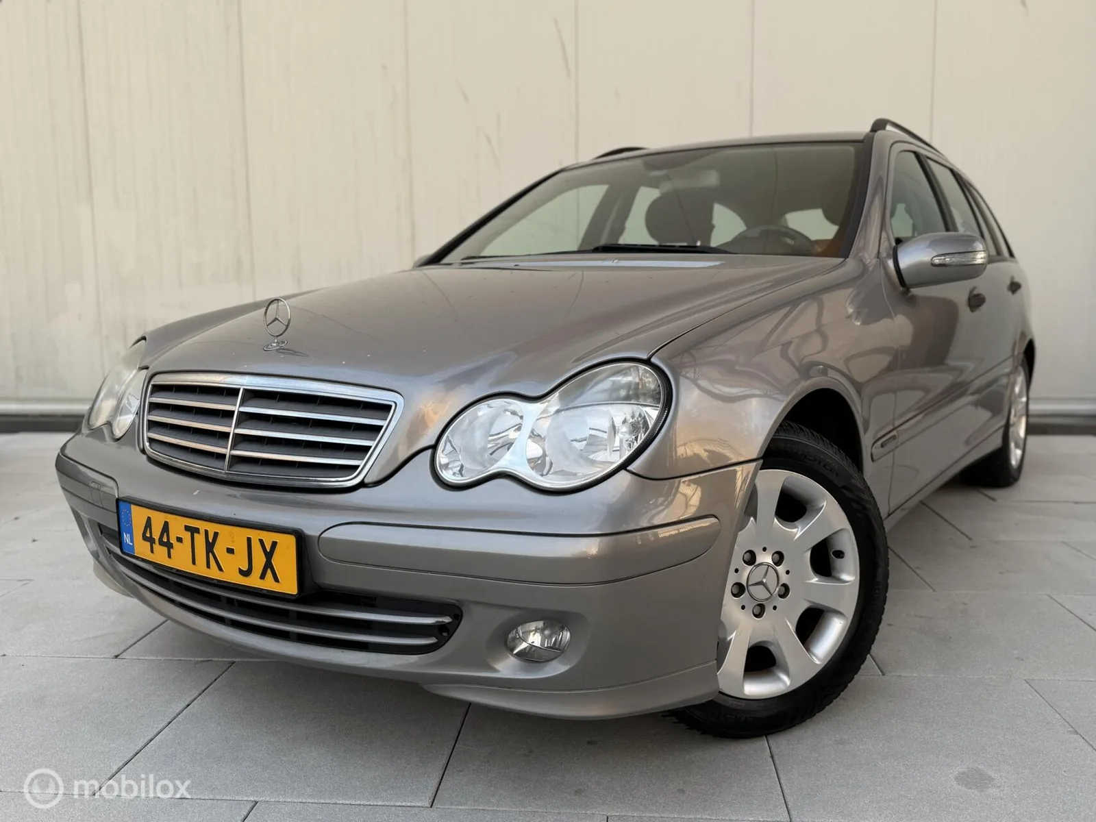 Mercedes-Benz C-Klasse (2005) — foto 1