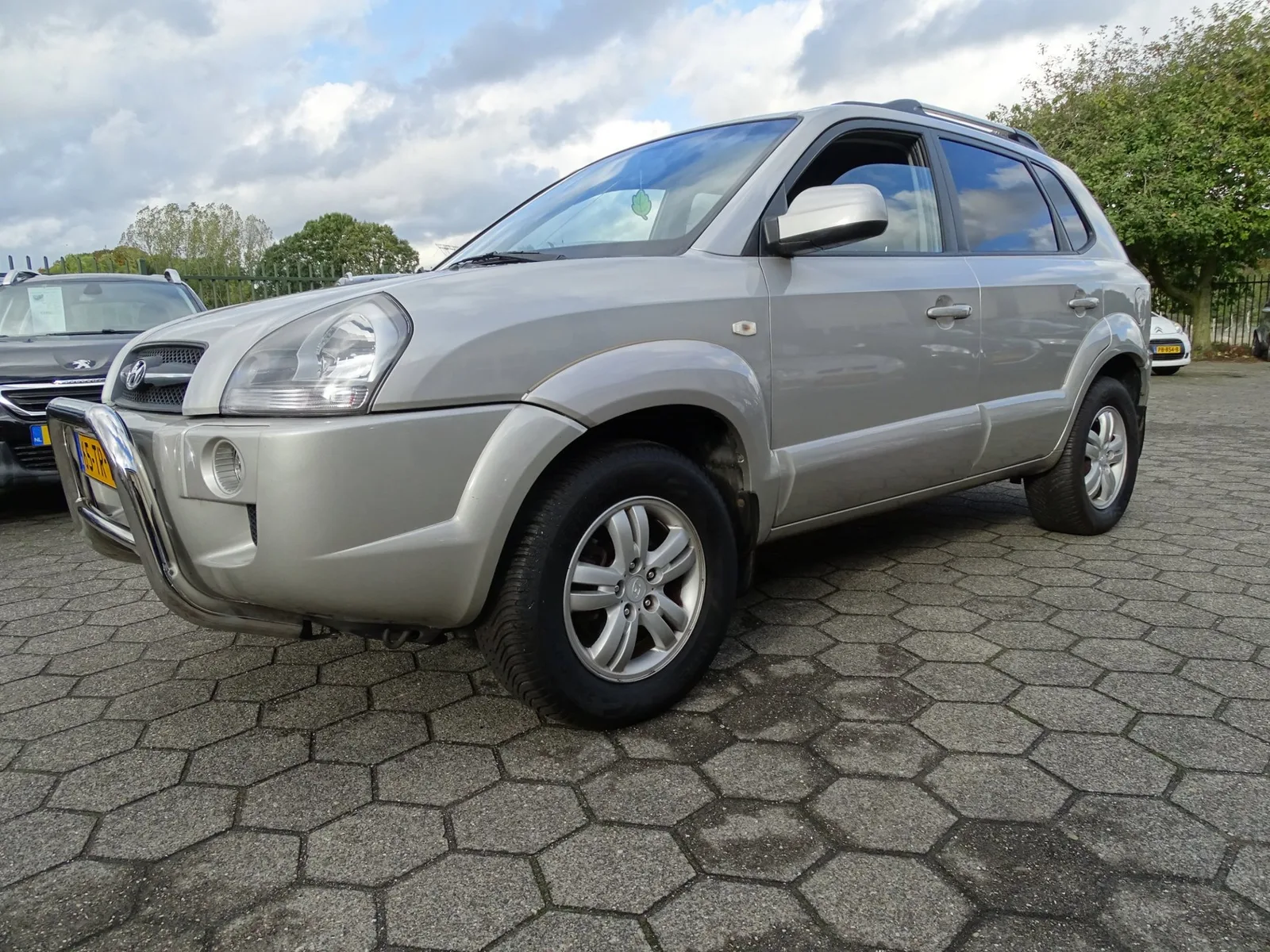 Hyundai Tucson (2007) — foto 1