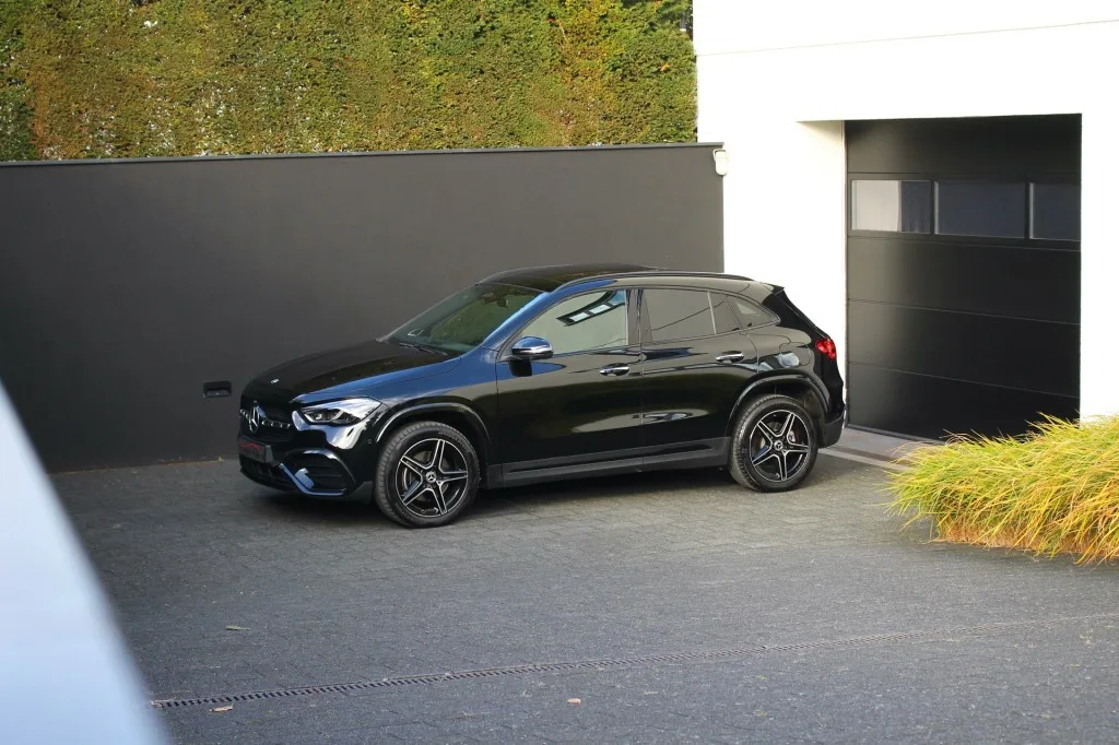 Mercedes-Benz GLA-Klasse (2024) — foto 1