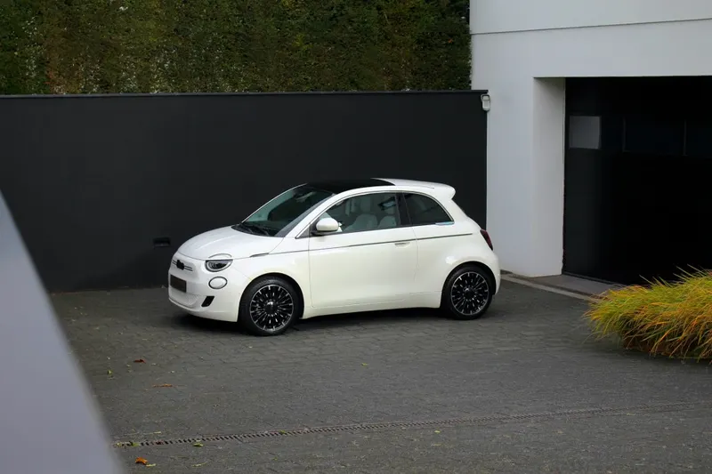 Fiat 500e (1901)