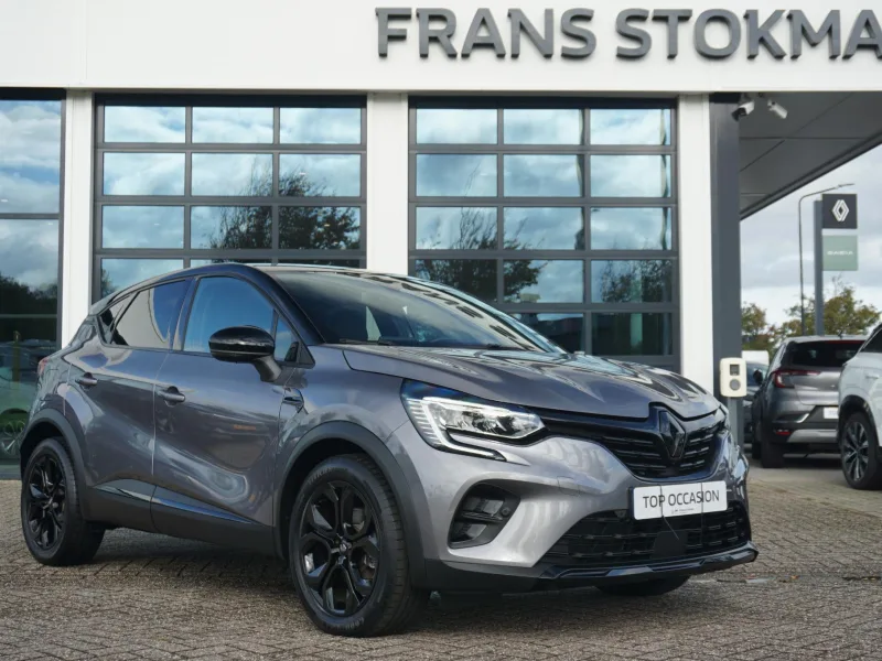 Renault Captur (2022) — foto 1