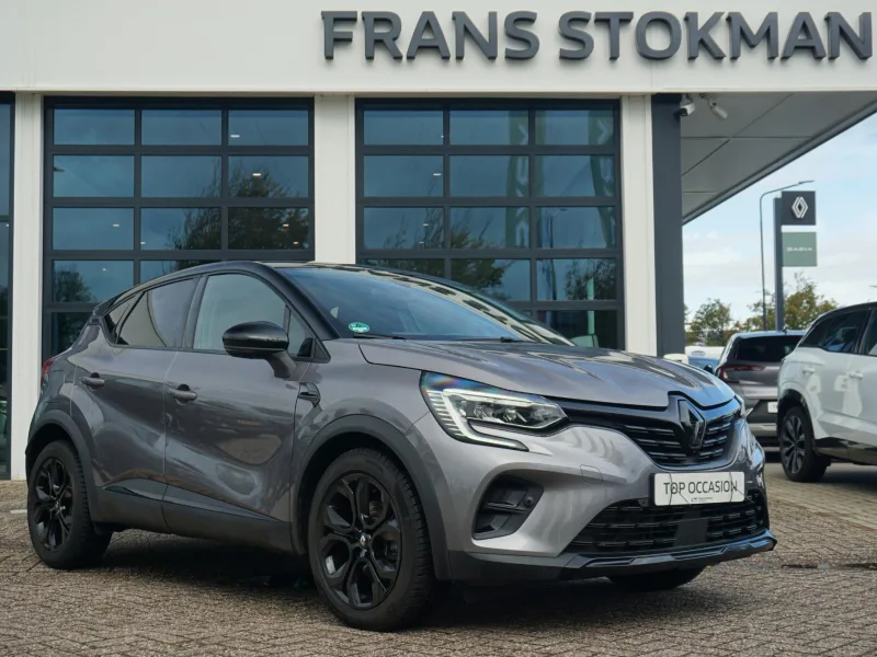 Renault Captur (2022) — foto 1