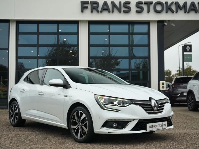 Renault Mégane (2019) — foto 1
