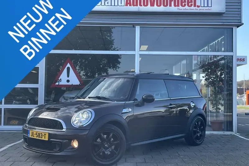 MINI Clubman (2012)