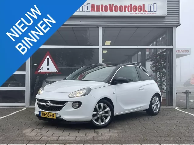Opel Adam (2016) — foto 1